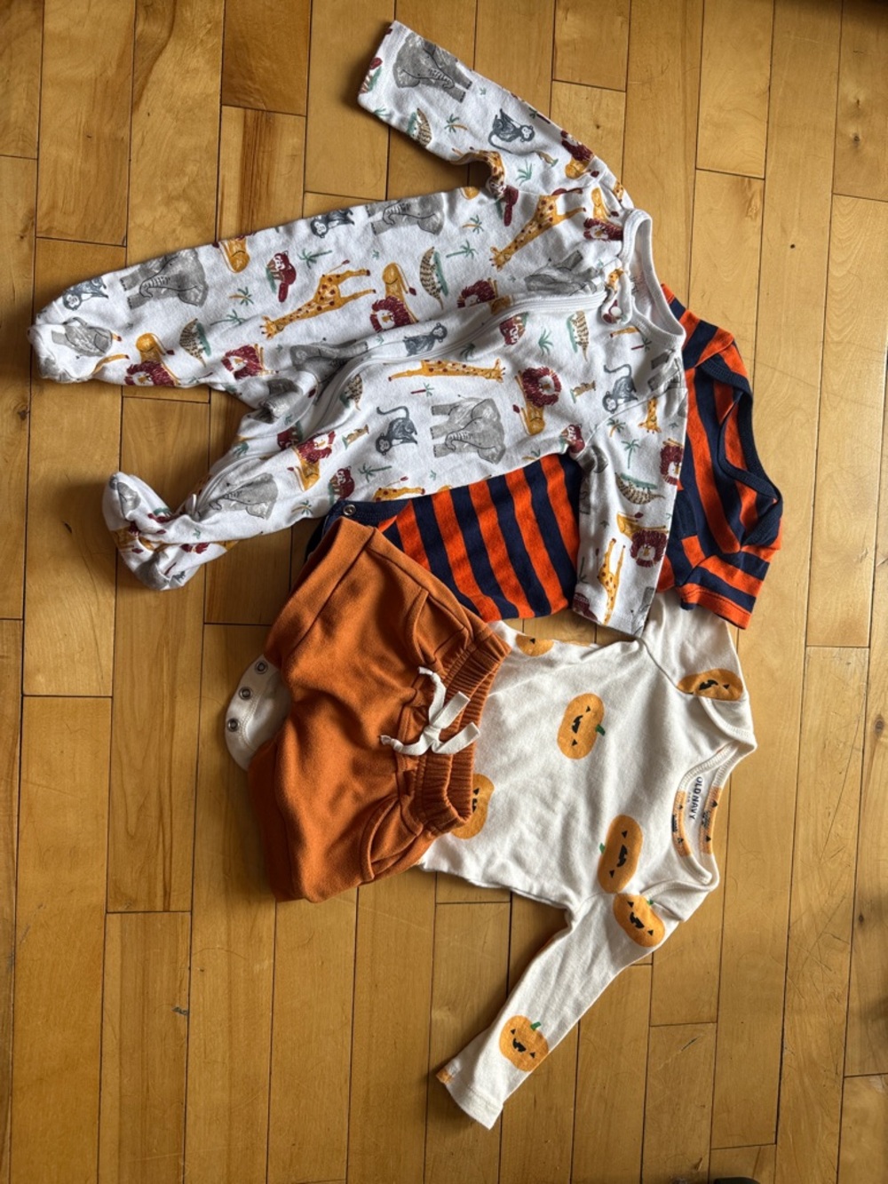 4-piece Infant Pumpkin & Animal Print Outfit Set - Orange & Cream